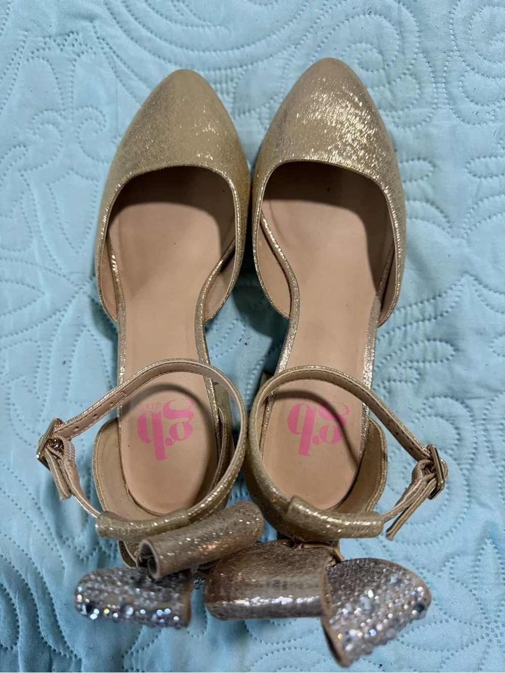 GB Toddler Girls' Tinsley Bow Dress Pumps, Size 3- Sand & Gold 1 pair